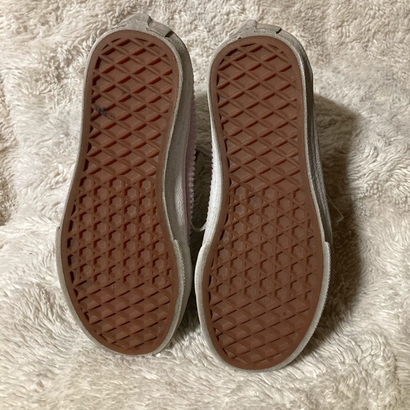 Vans kids high top skate shoe Sz 1 US - Picture 2 of 4